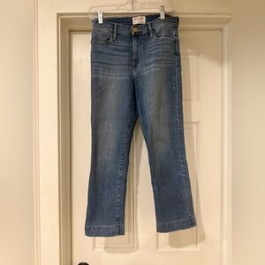 Frame Denim Women's Cropped Straight-Leg Jeans in Light Blue Wash